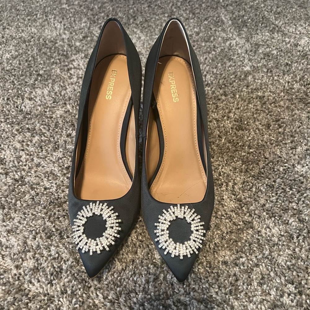 Express Heels with Rhinestone Brooch